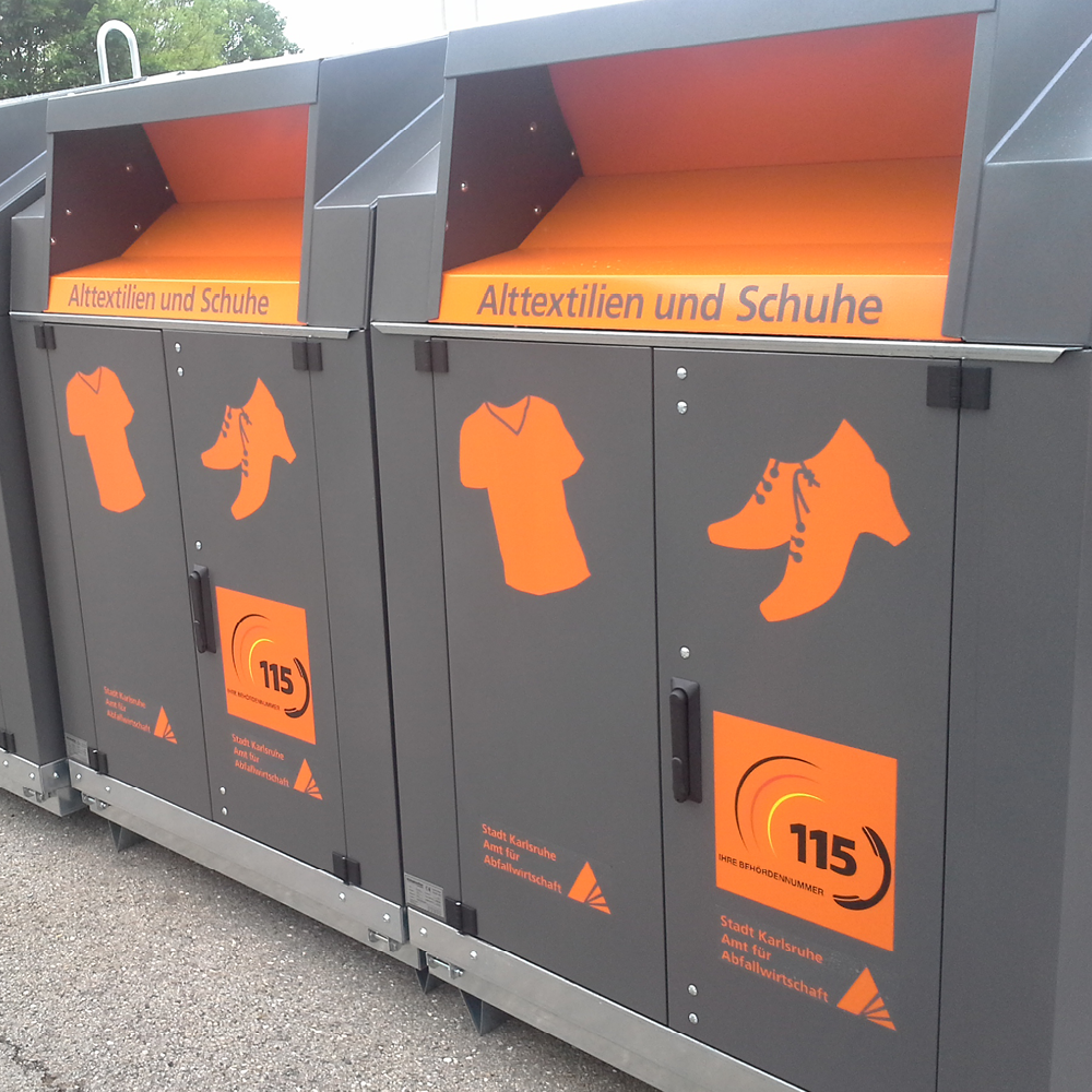 Collection container for used textiles and shoes for separate collection and recycling